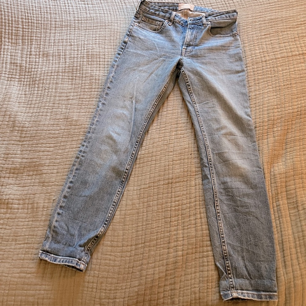 Size 26 Everlane cropped skinny jeans